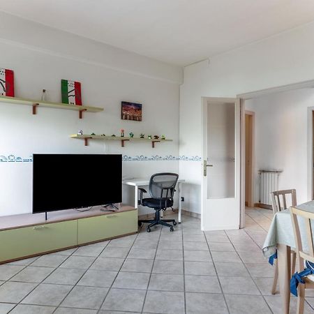Lucca Roomy Apartment With Balcony And Parking! Экстерьер фото