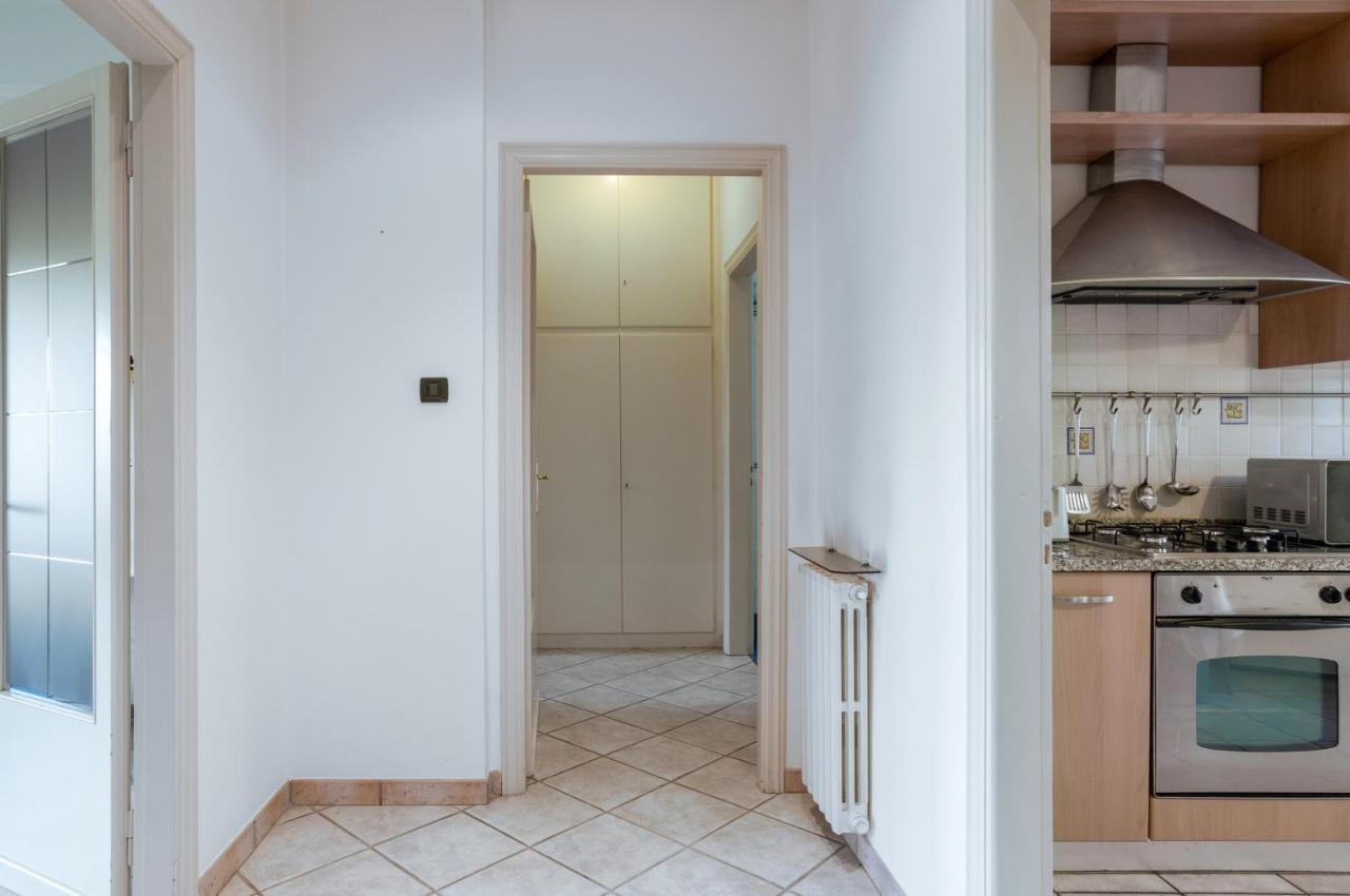 Lucca Roomy Apartment With Balcony And Parking! Экстерьер фото