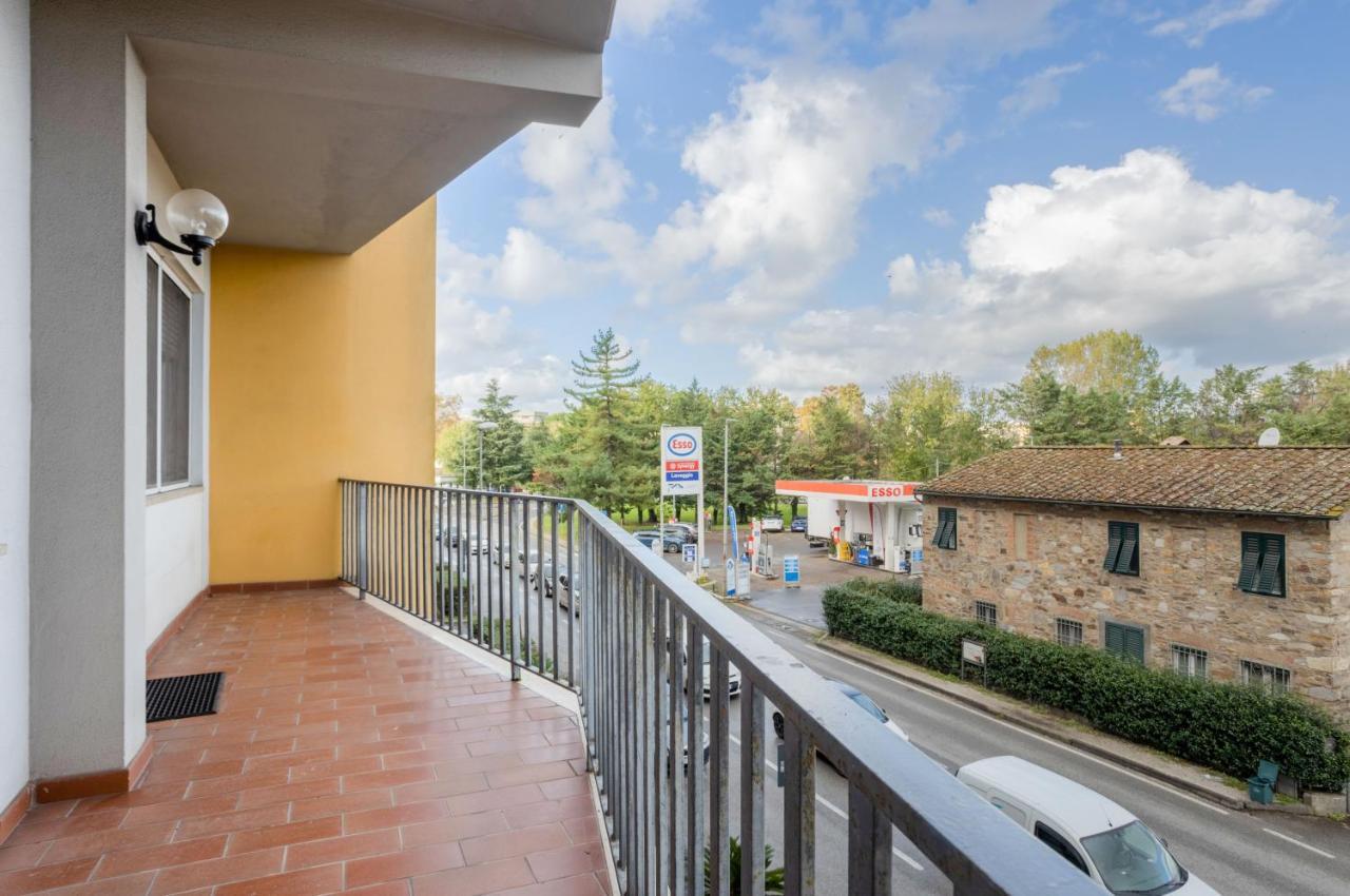 Lucca Roomy Apartment With Balcony And Parking! Экстерьер фото