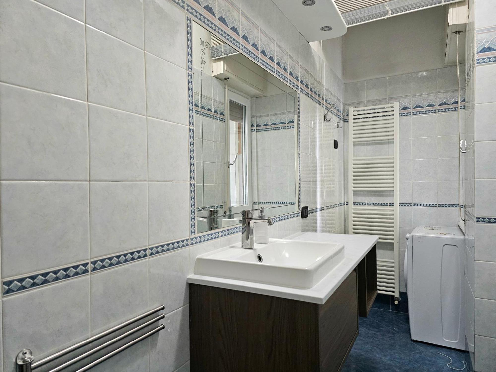 Lucca Roomy Apartment With Balcony And Parking! Экстерьер фото